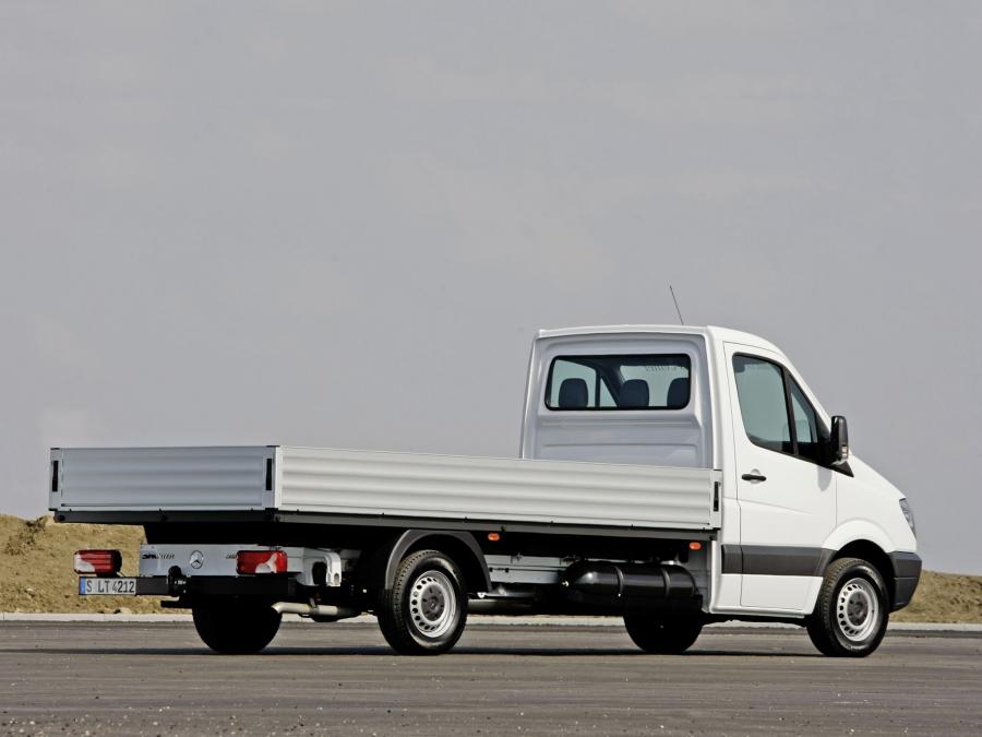  Mercedes-Benz Sprinter Dropside 2006 года  (фото 17 из 18)